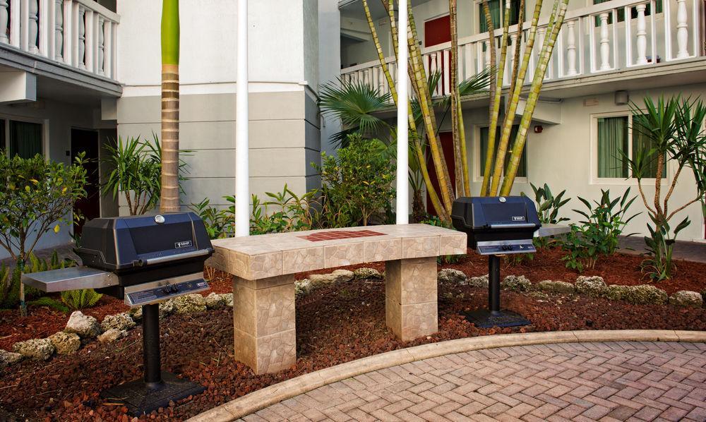 Residence Inn Miami Coconut Grove Exterior foto